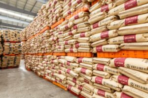 warehouse-goods-piled-up2+1