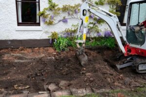 mini-digger-in-garden+1