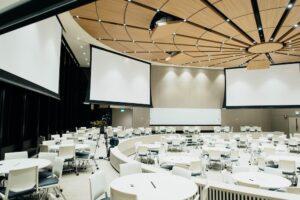 sewa tempat acara di Surabaya